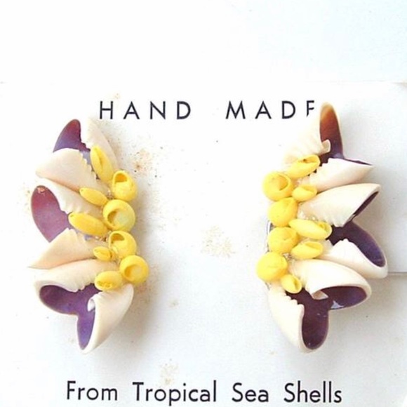 Earrings Seashell Ear Clips Vintage Shell Beach - Picture 4 of 4